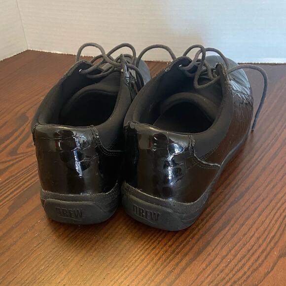 Drew Tulip Comfort Sneakers - Picture 7 of 7